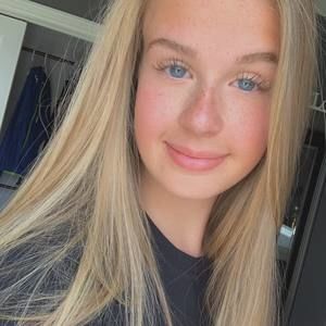 Meet your Posher, Gracie